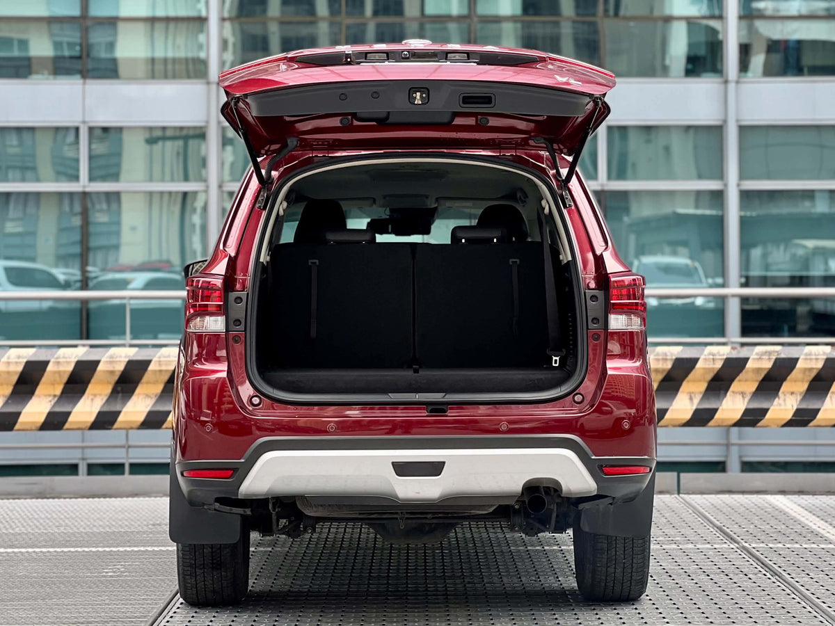 2022 Nissan Terra VL 4x2 2.5, Automatic, Diesel
