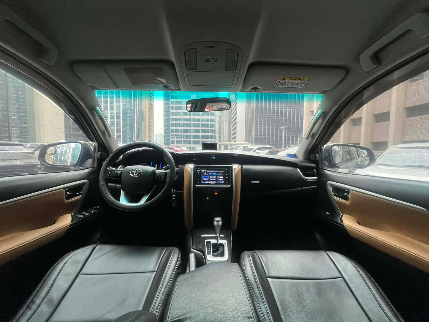 2017 Toyota Fortuner 4x2, Automatic, Gas
