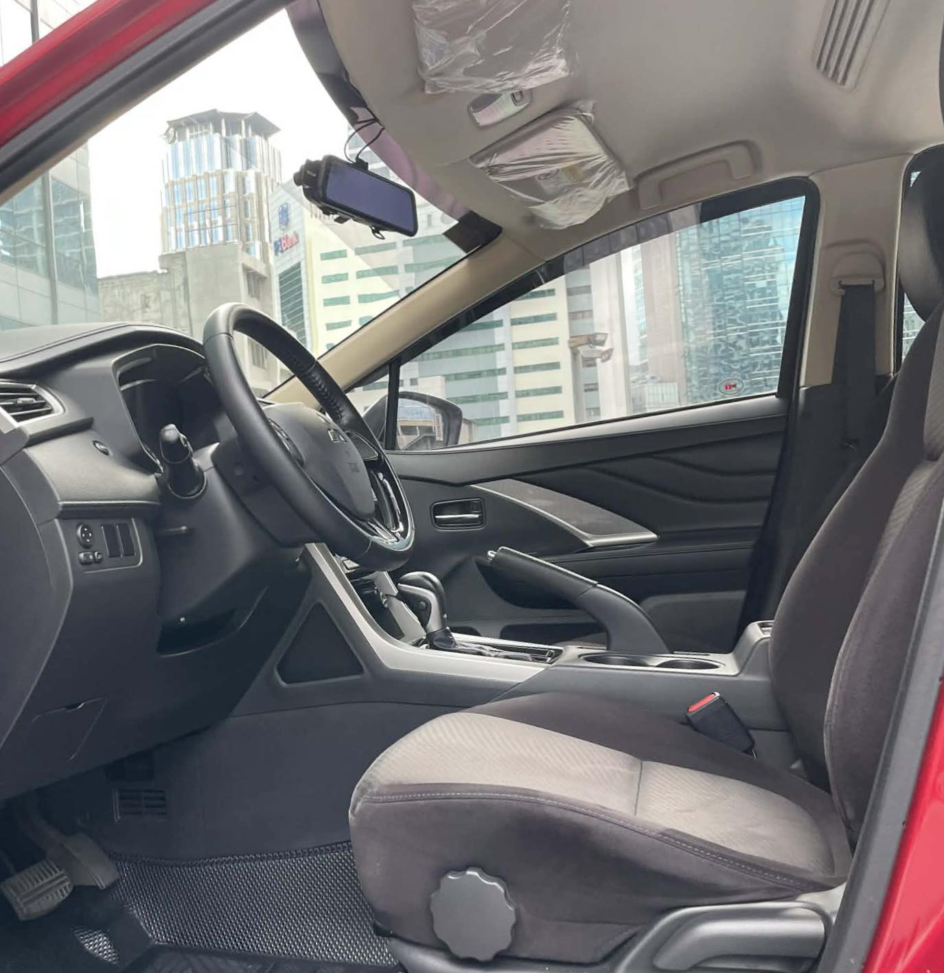 2021 Mitsubishi Xpander GLS 1.5, Automatic, Gas