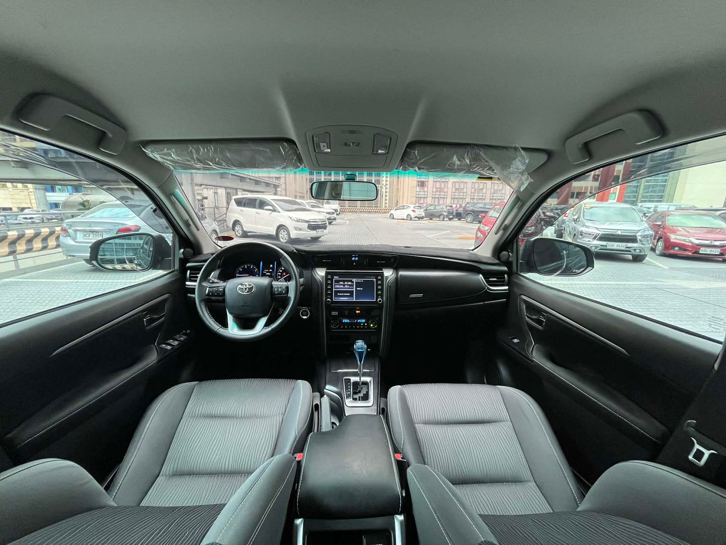 2023 Toyota Fortuner 2.4 V, Automatic, Diesel