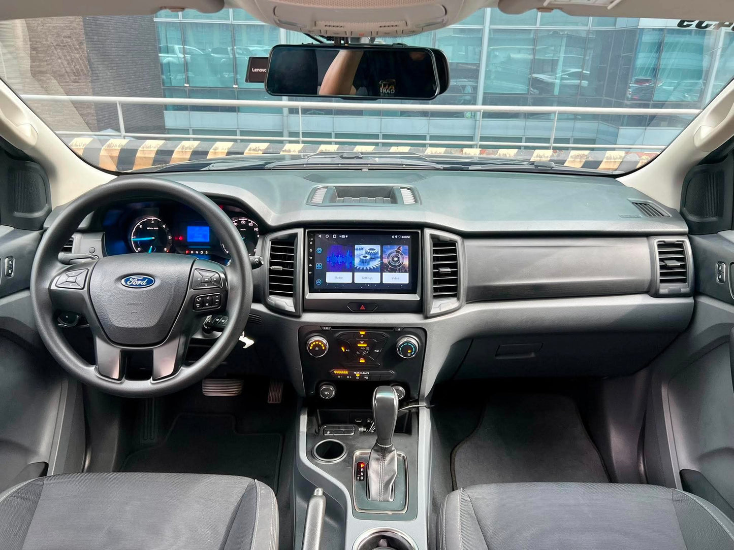 2016 Ford Everest Ambiente 2.2 4x2, Automatic, Diesel