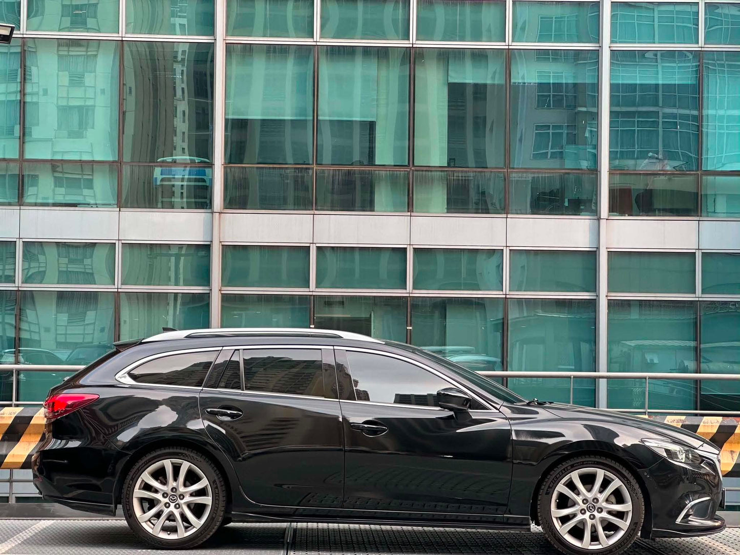 2018 Mazda 6 Wagon 2.5, Automatic, Gas