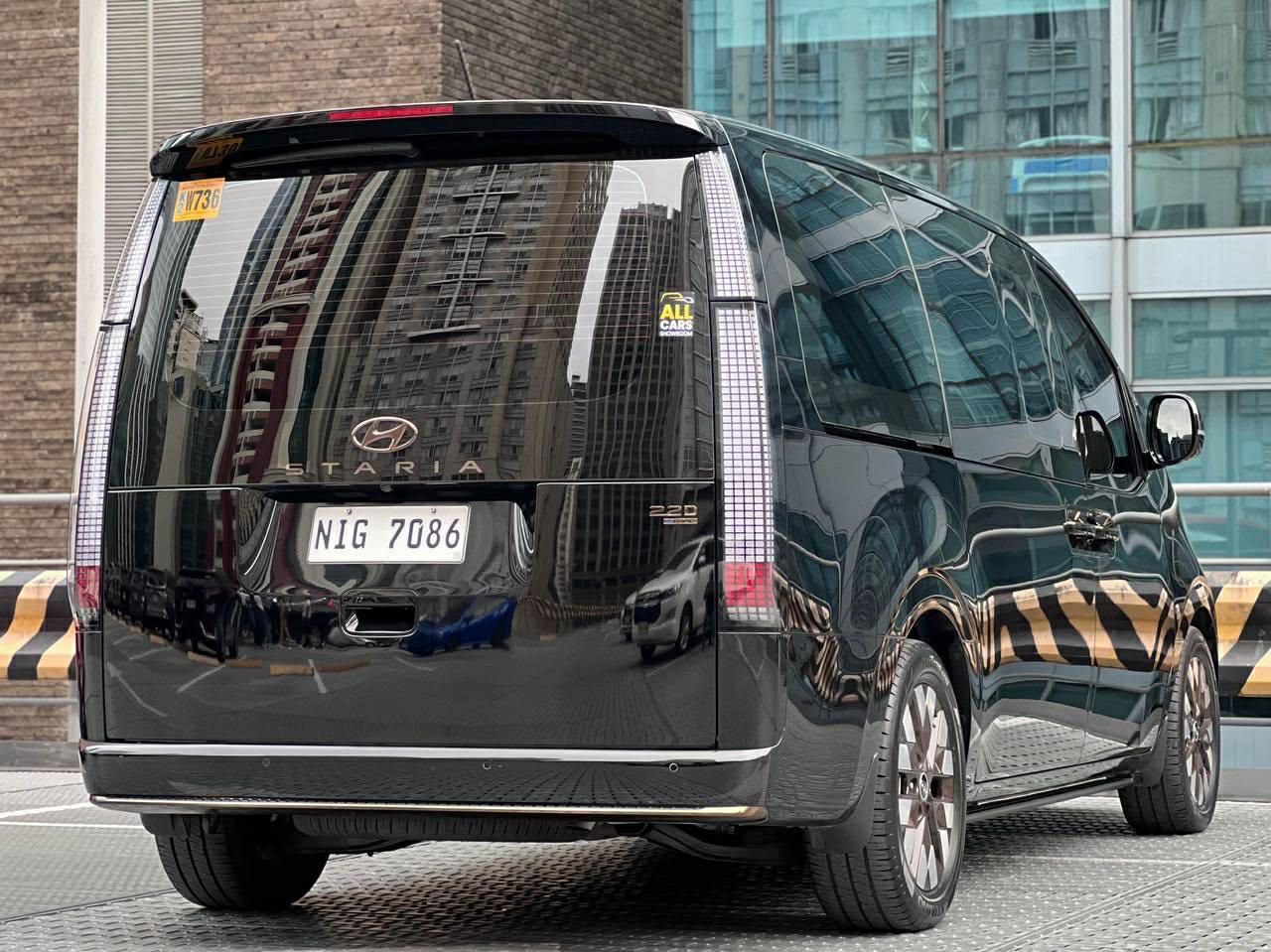 2023 Hyundai Staria Premium+ AWD 2.2, Automatic, Diesel