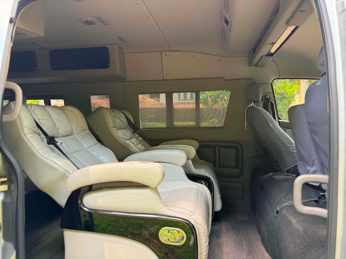 2018 Nissan Urvan Premium NV350 2.5, Automatic, Diesel Artista Van