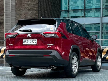 2019 Toyota RAV4 XLE 4x2 2.5,  Automatic, Gas