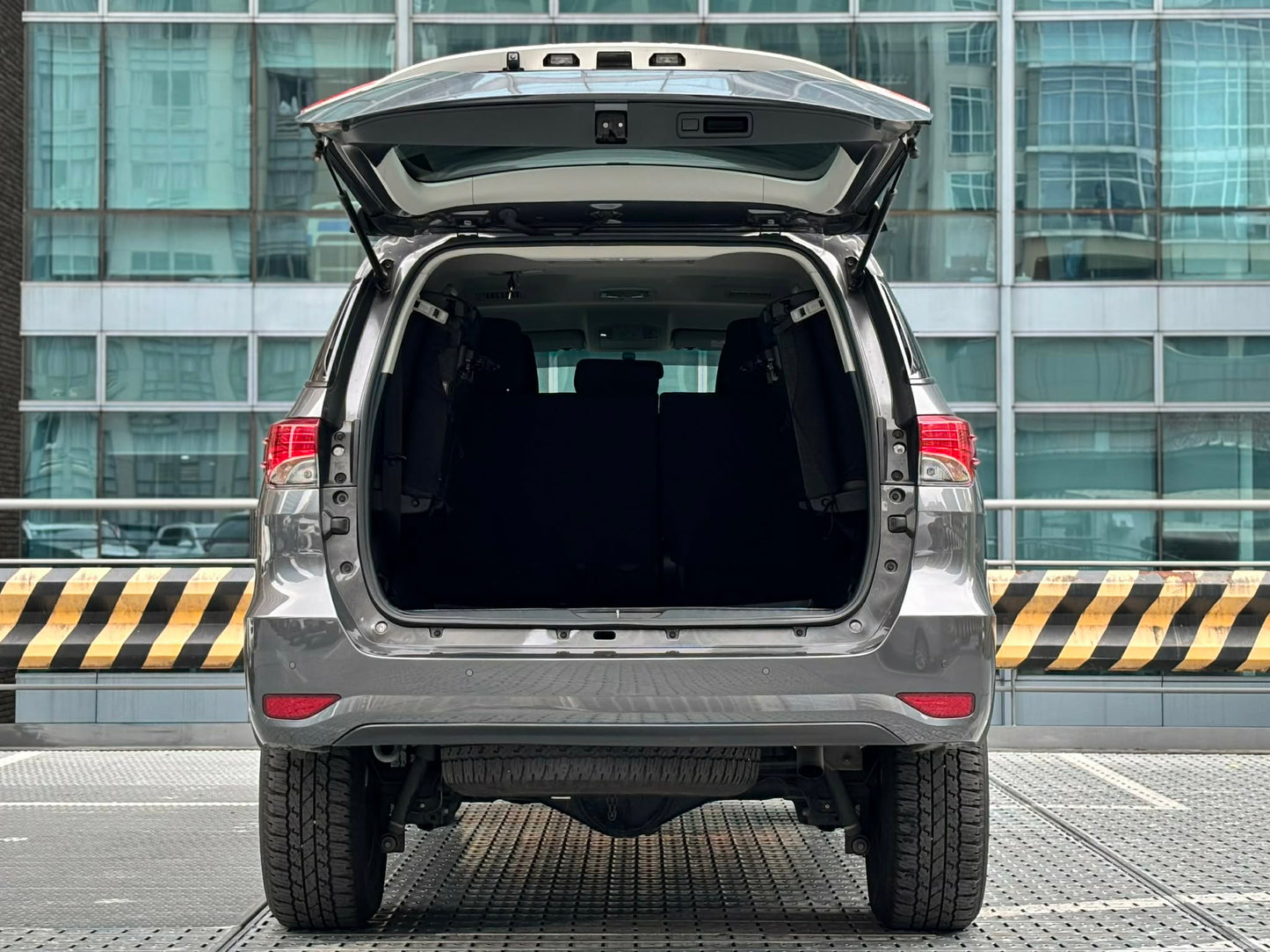 2024 Toyota Fortuner G, Automatic, Diesel