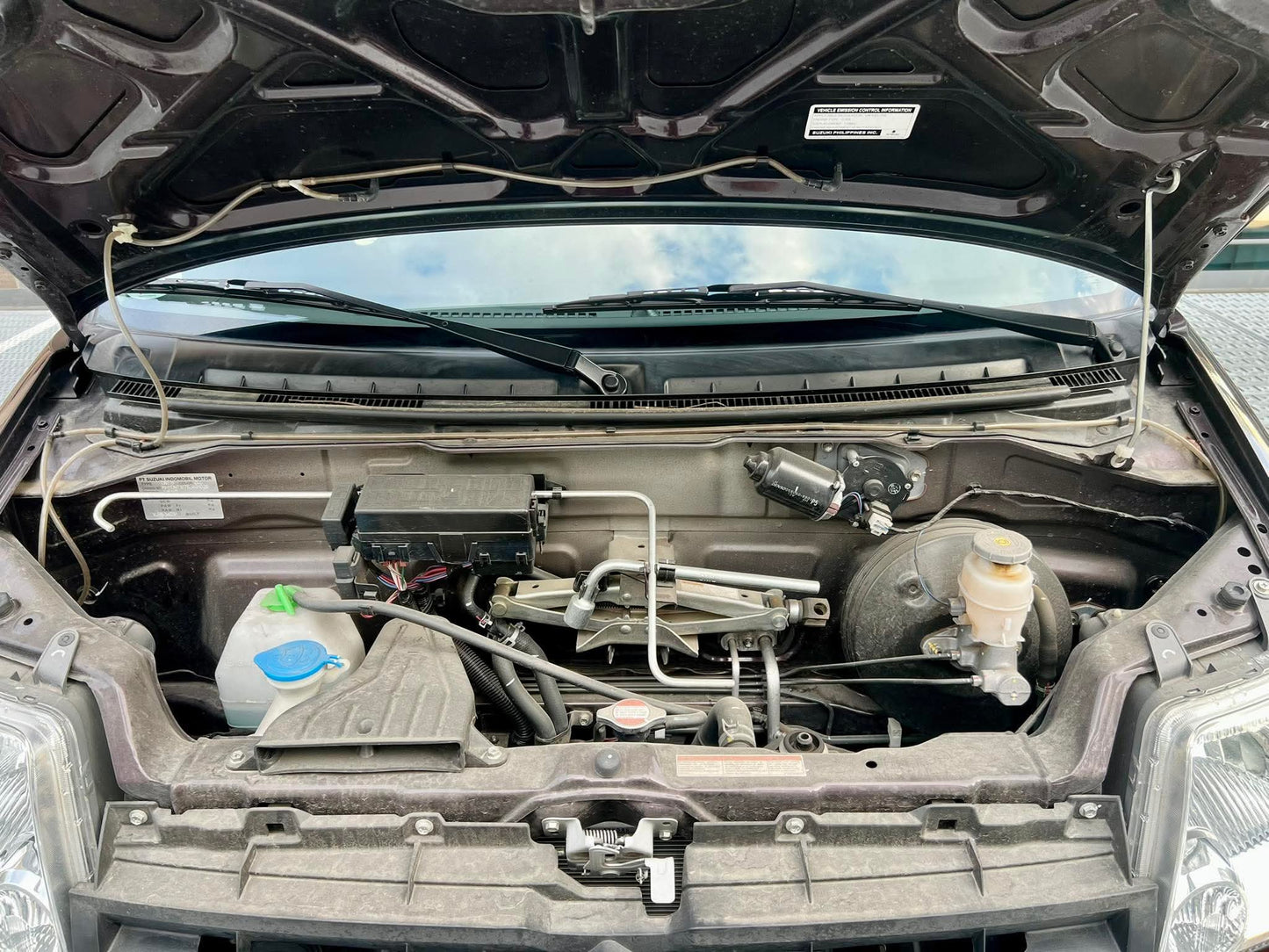 2025 Suzuki APV GLX, Manual, Gas
