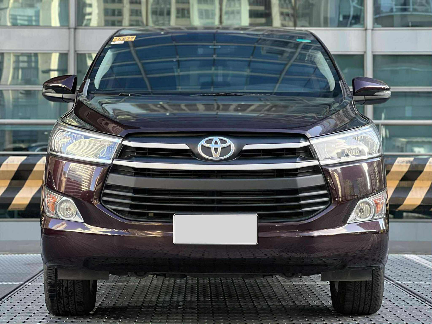 2018 Toyota Innova E, Automatic,  Diesel