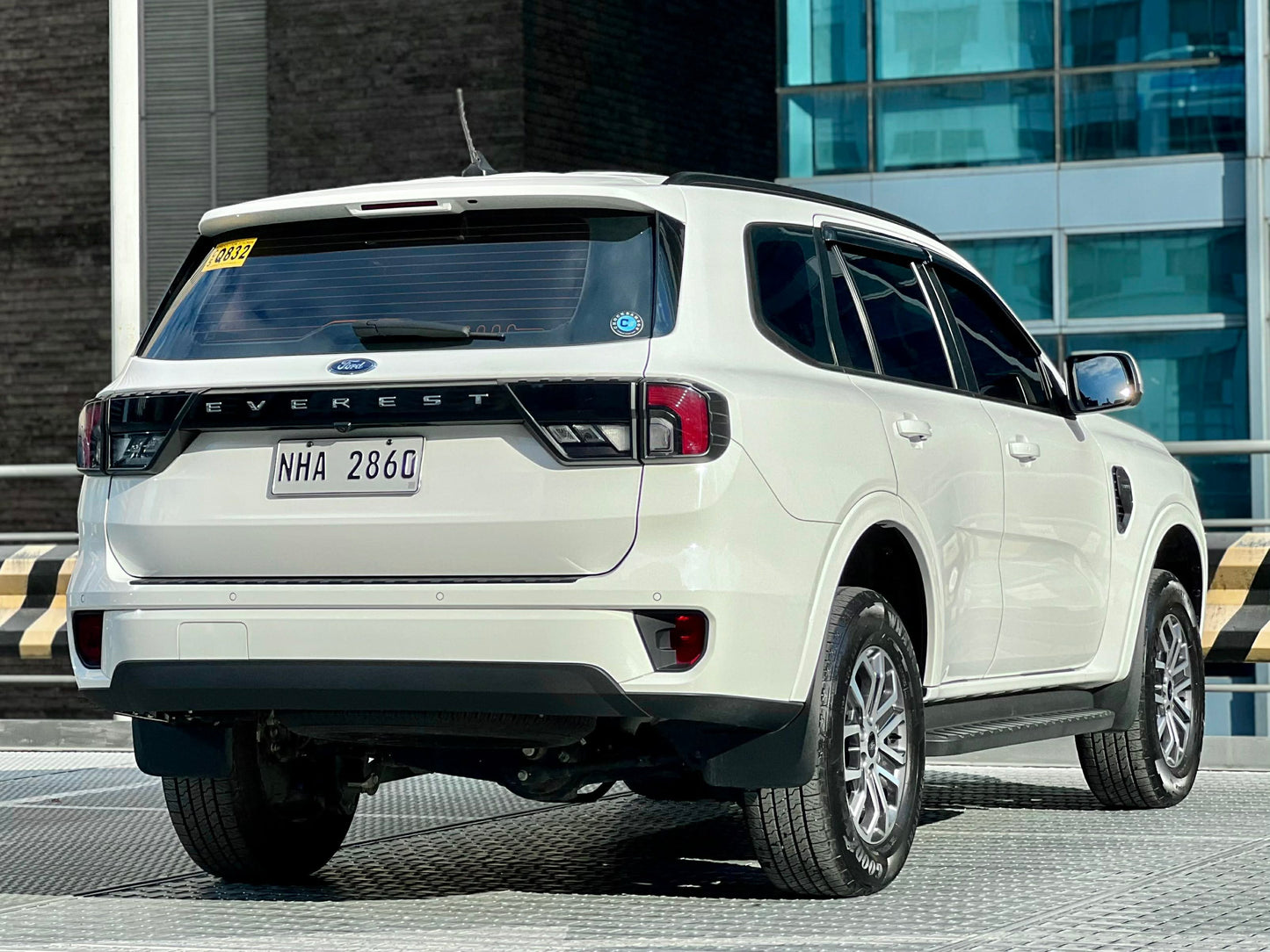 2023 Ford Everest Trend 4x2 2.0 Turbo, Automatic, Diesel