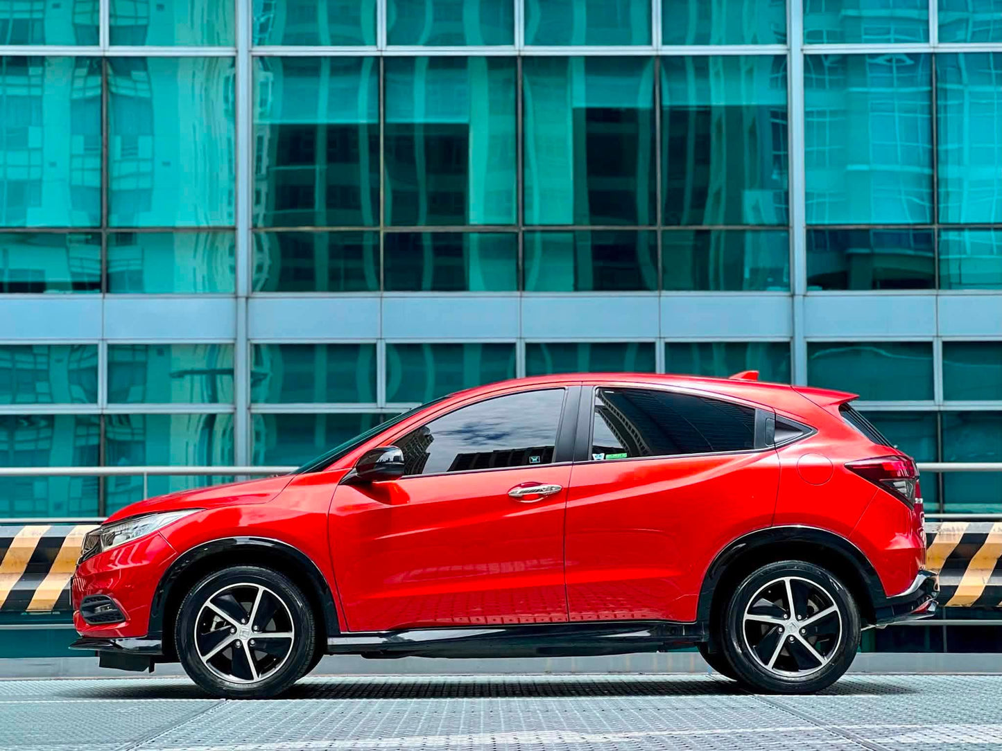 2020 Honda HRV RS 1.8, Automatic, Gas
