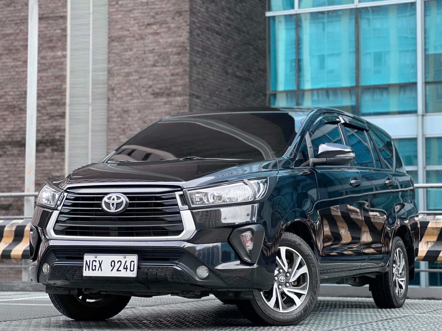 2022 Toyota Innova 2.8 E, Automatic, Diesel