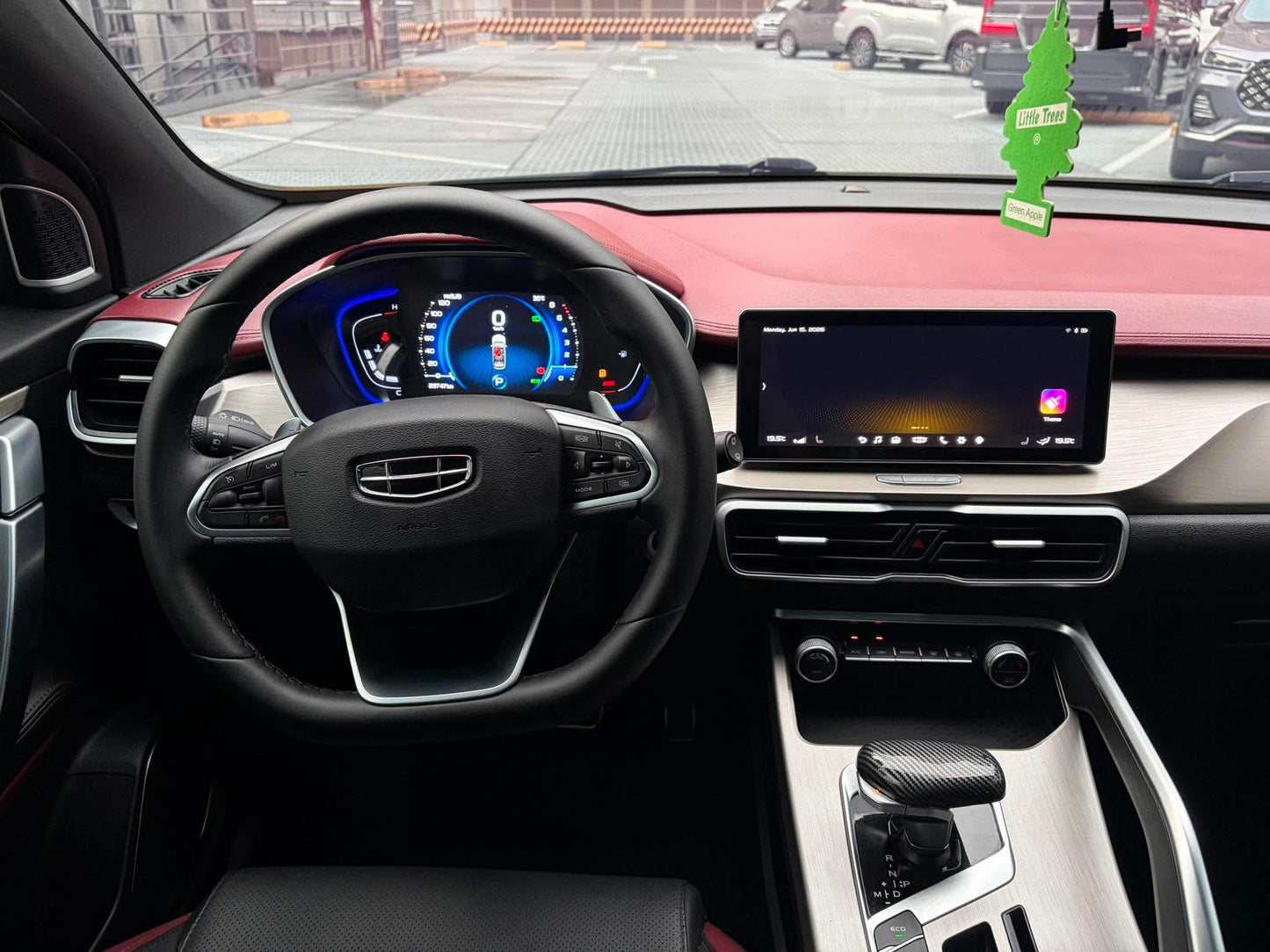 2023 Geely Coolray Sport SE 1.5 
Gas Automatic