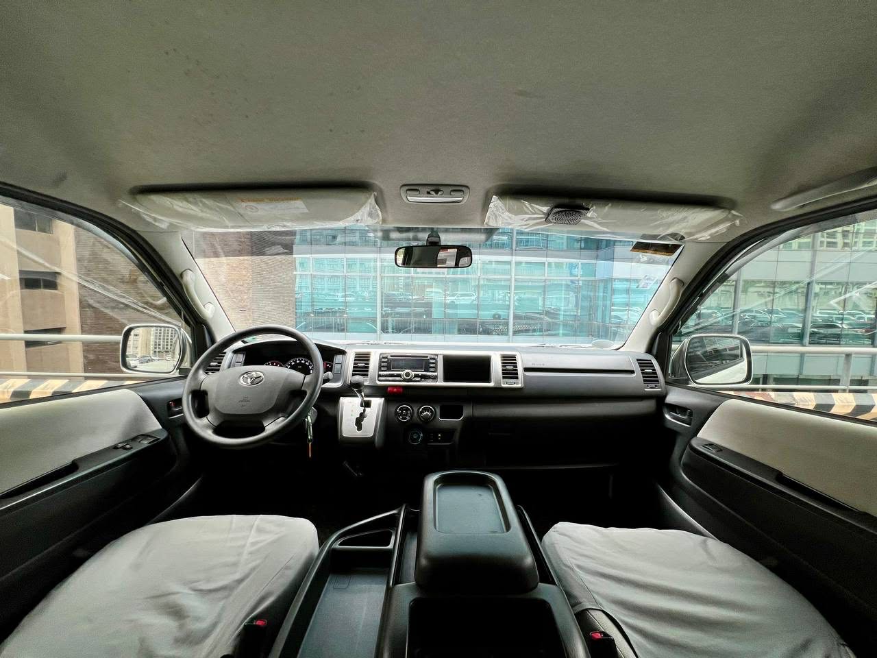 2018 Toyota Super Grandia 3.0, Automatic, Diesel