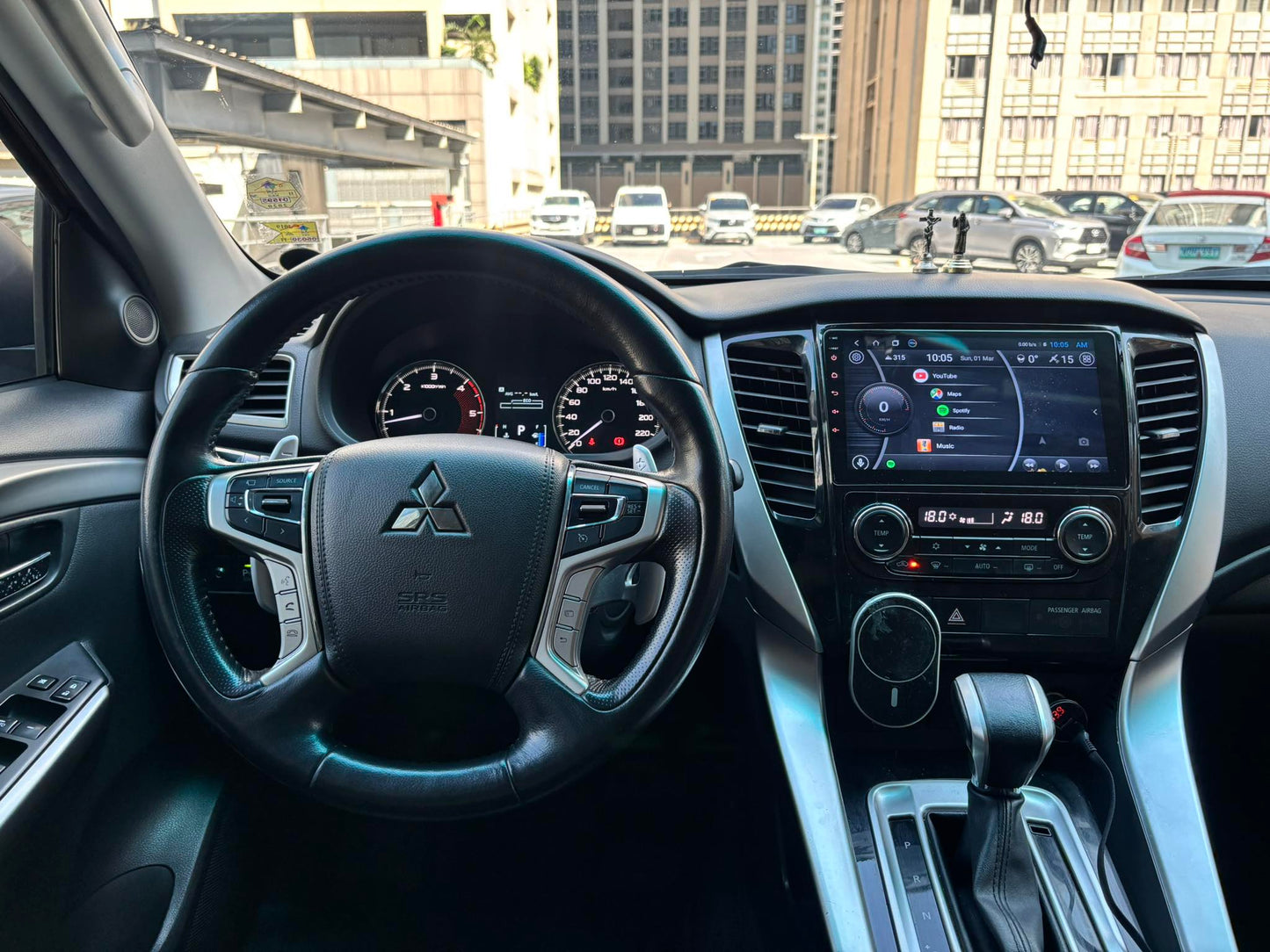 2017 Mitsubishi Montero GLS Premium 2.5, Automatic, Diesel