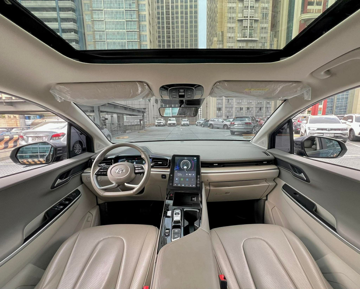 2024 Hyundai Custin 1.5T Premium, Automatic, Gas