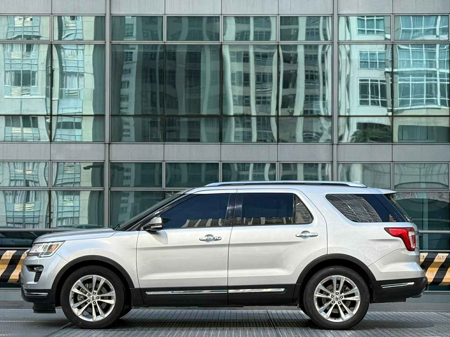 2017 Ford Explorer 2.3 4x2, Automatic, Gas