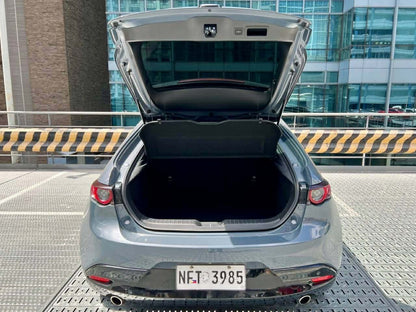 2020 Mazda 3 2.0 Premium Hatchback, Automatic, Gas