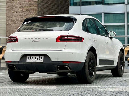 2015 Porsche Macan 2.0 Turbocharged AWD, Automatic, Gas