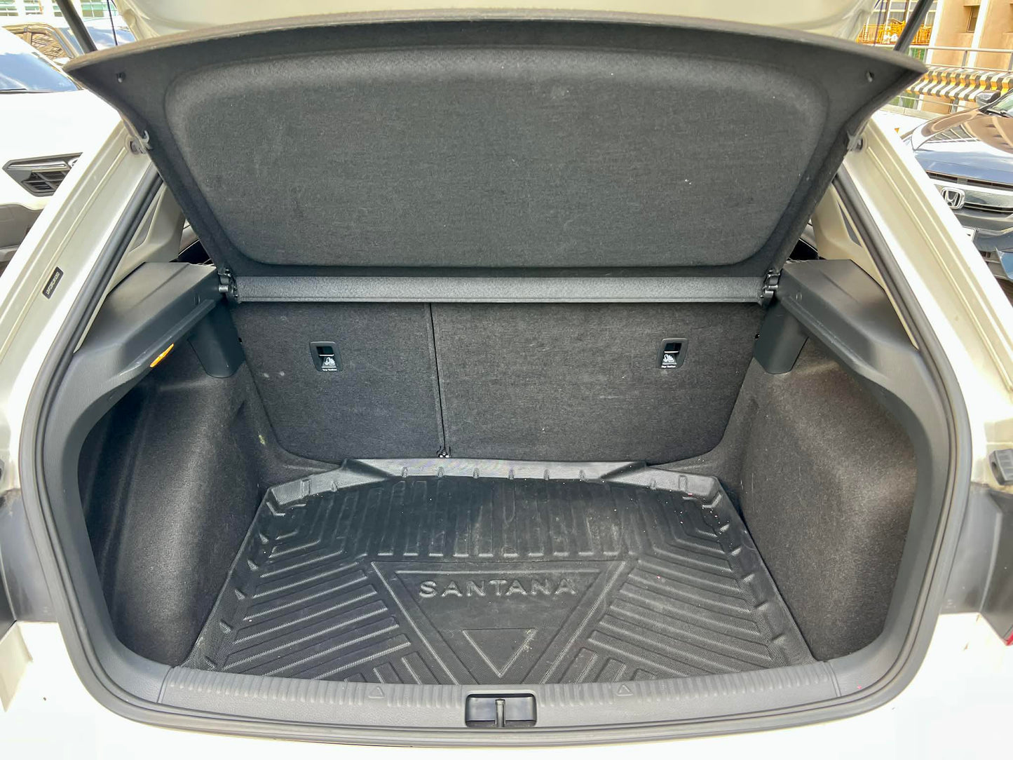 2019 Volkswagen Santana GTS 1.5, Automatic, Gas