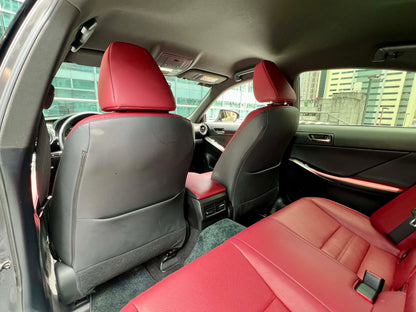 2023 Lexus IS300H Hybrid 2.0, Automatic, Gas