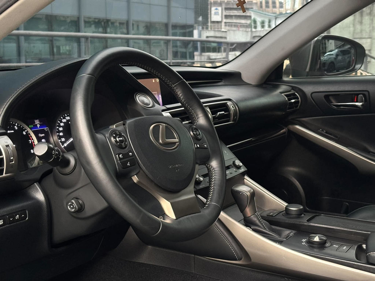 2015 Lexus IS350  3.5, Automatic, Gas