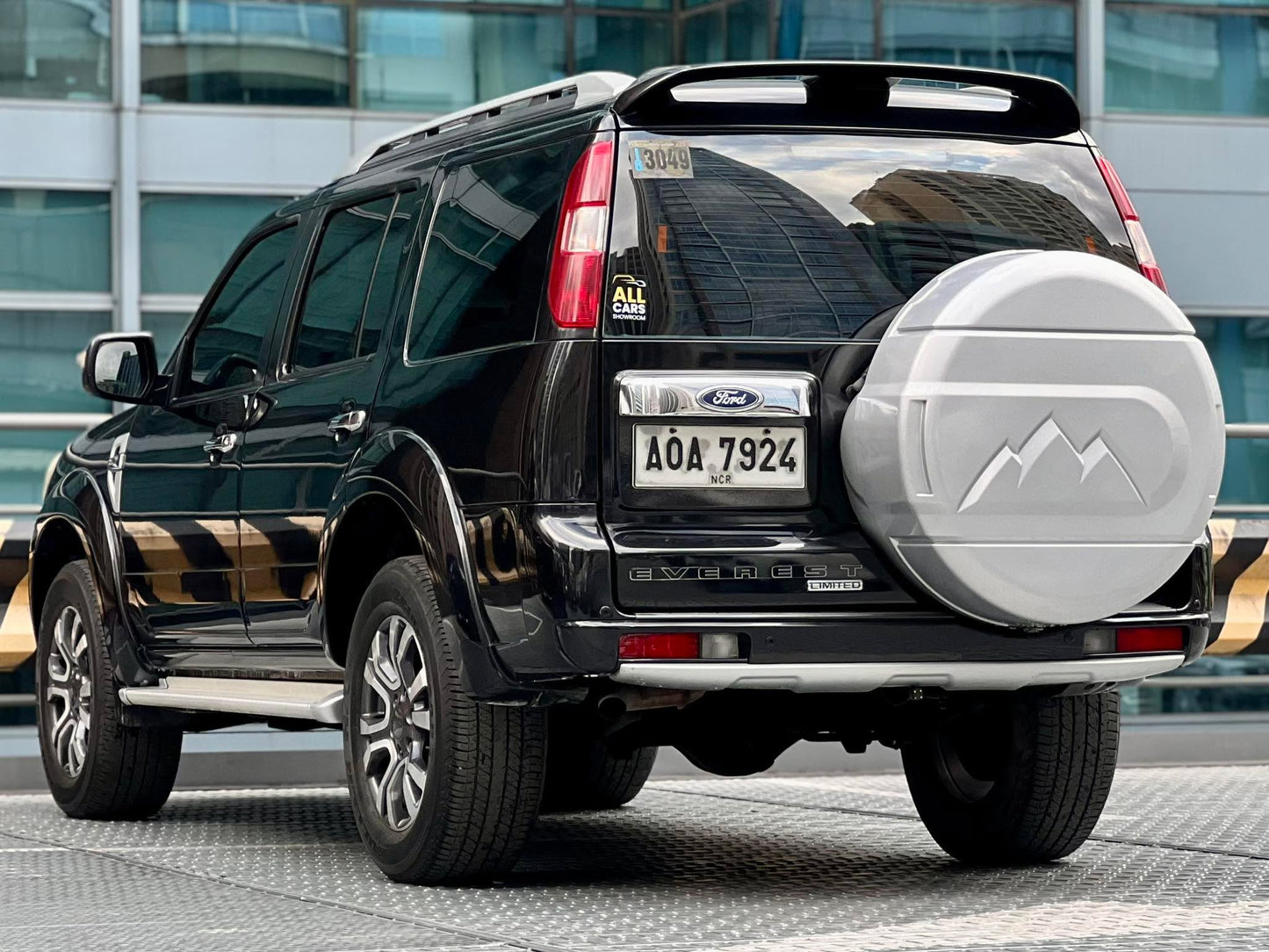 2014 Ford Everest Ambiente 4x2 2.5, Automatic, Diesel