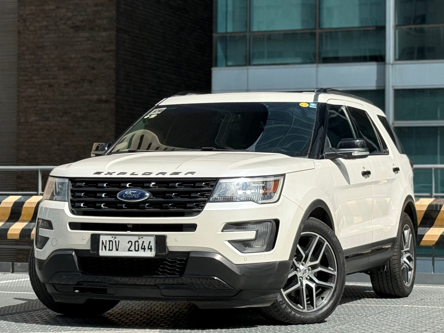 2016 Ford Explorer Sport 4x4 V6 3.5, Automatic, Gas