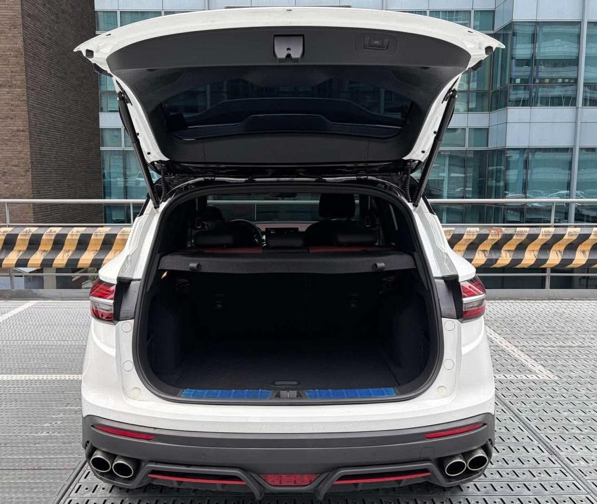 2023 Geely Coolray Sport S, Automatic, Gas