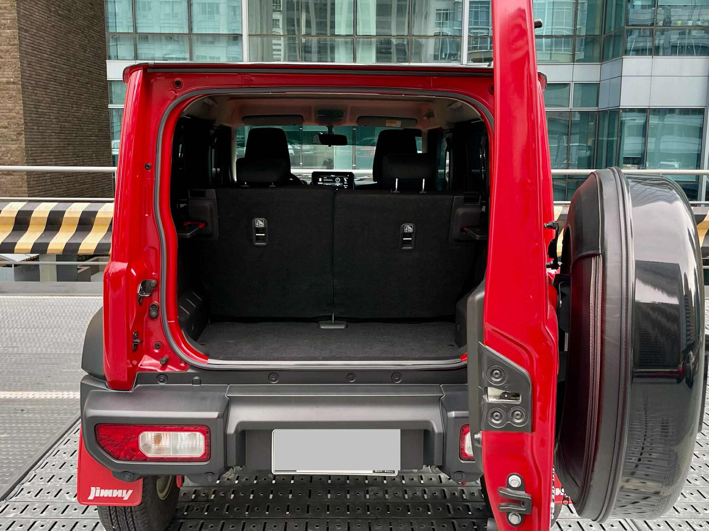 2024 Suzuki Jimny 1.5 GLX 4x4, Automatic, Gas