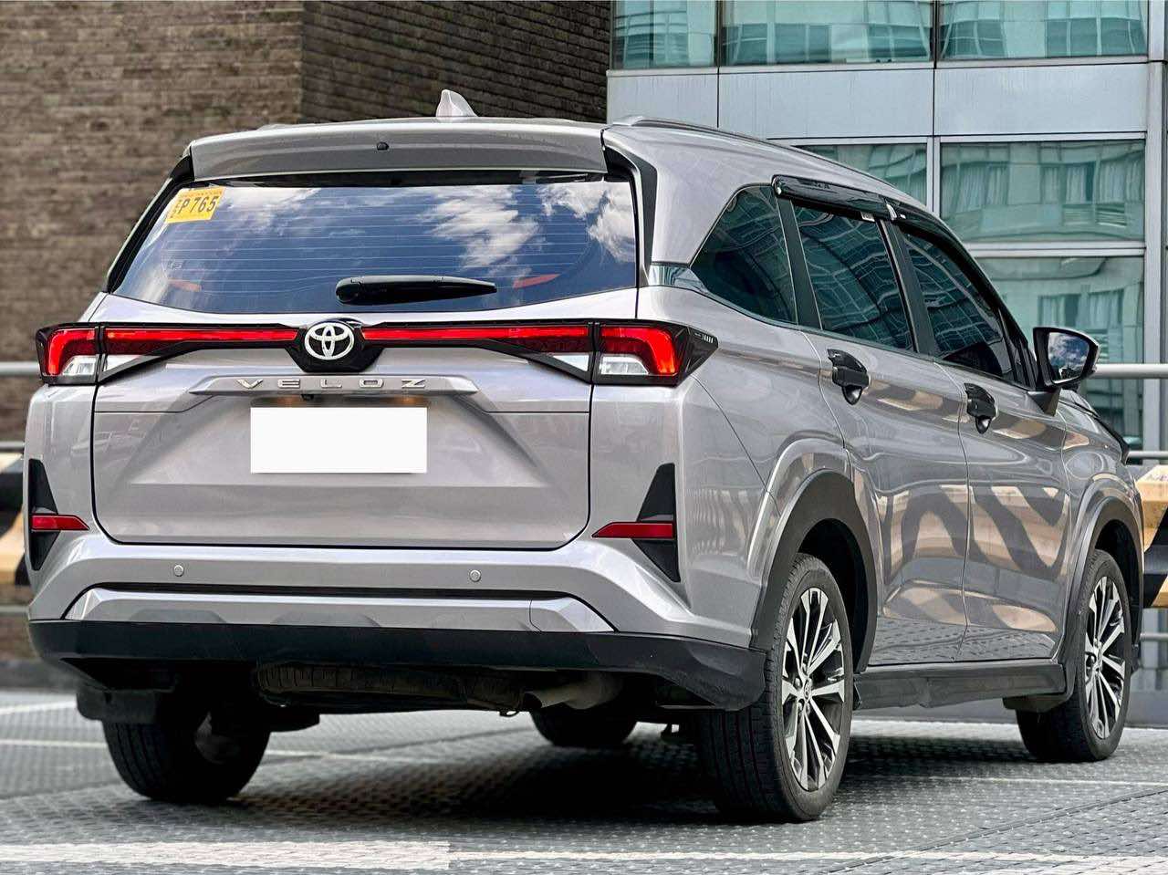 2023 Toyota Veloz 1.5 V, Automatic, Gas