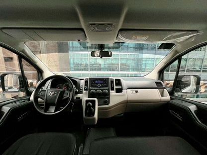 2018 Toyota Hiace Super Grandia 3.0, Automatic, Gas