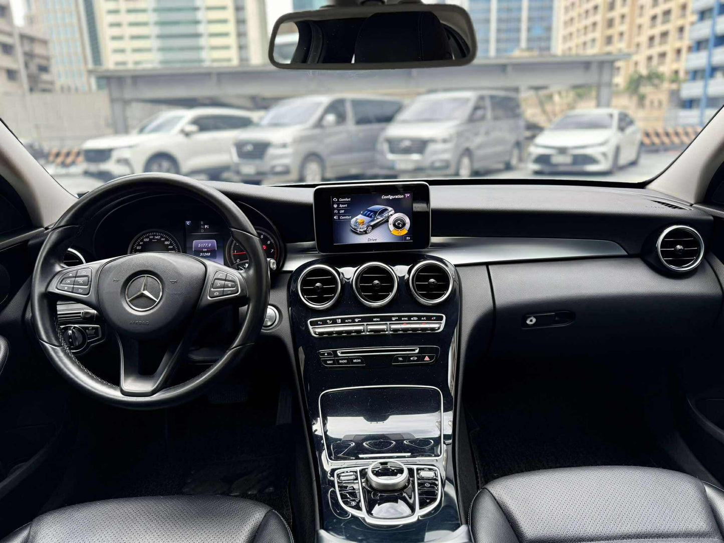 2017 Mercedes Benz C180 Avantgarde 1.6, Automatic, Gas