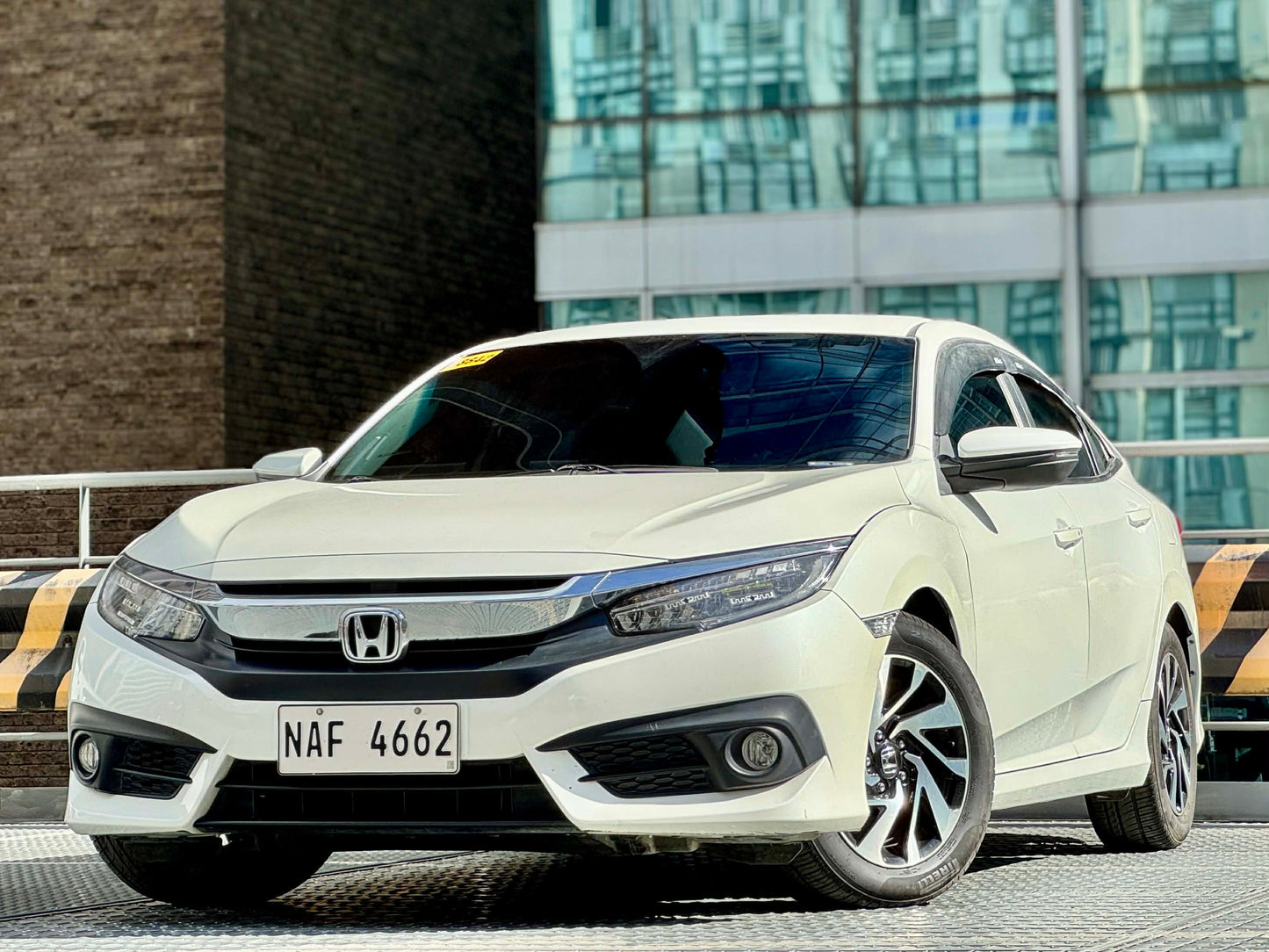 2016 Honda Civic E 1.8, Automatic, Gas