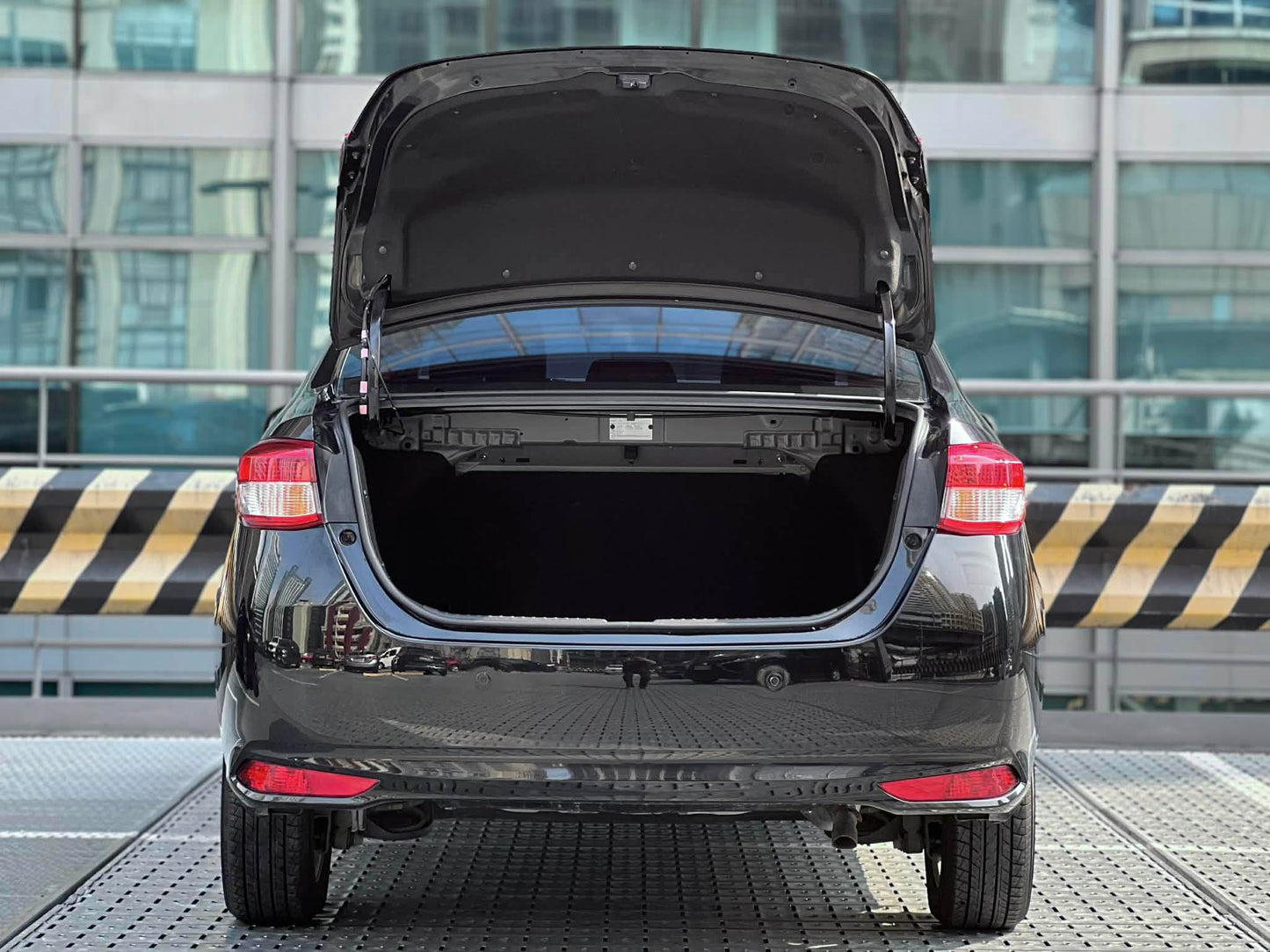 2024 Toyota Vios 1.3 XLE, Automatic, Gas