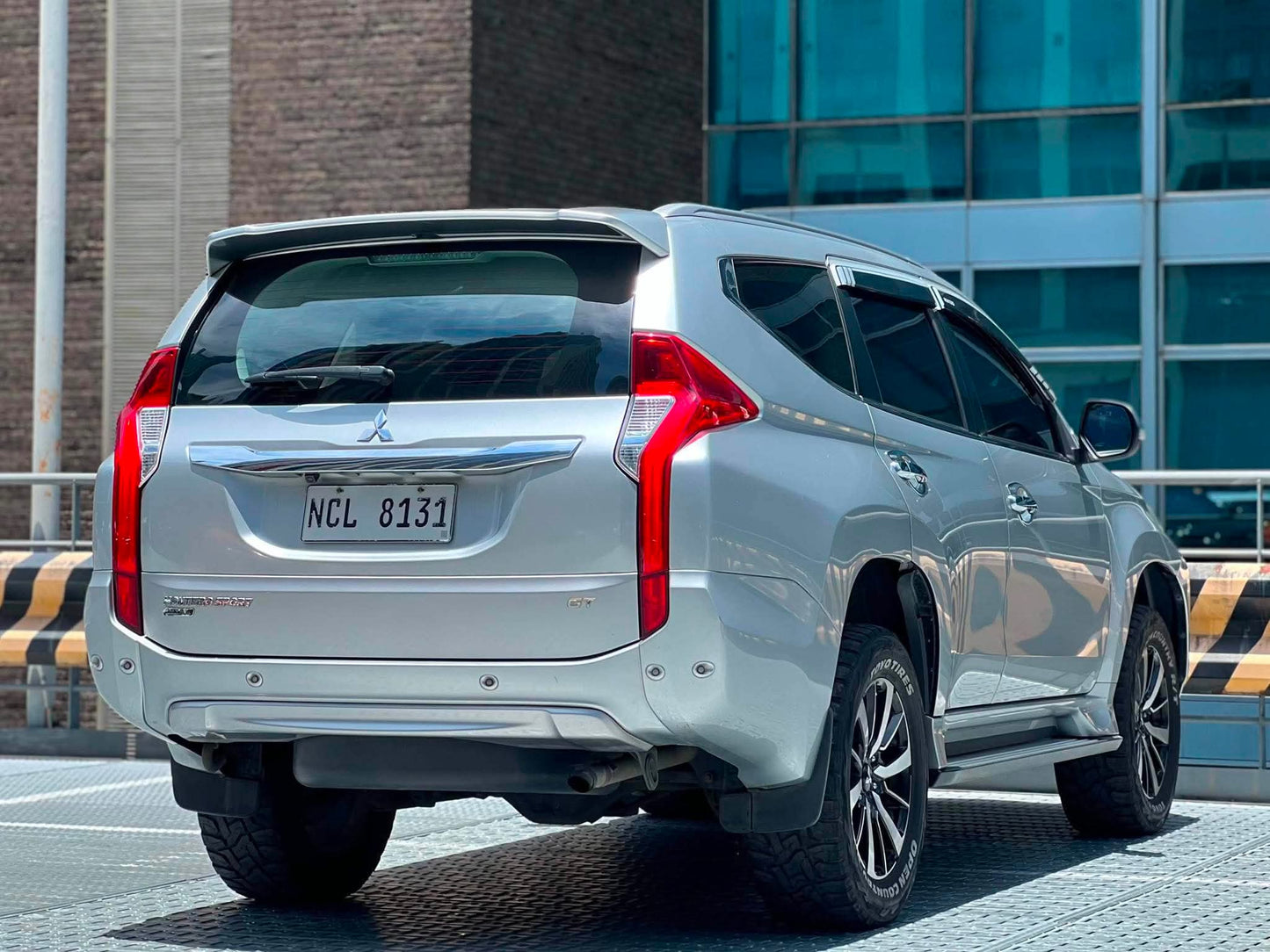 2017 Mitsubishi Montero GT 4x4, Automatic, Diesel