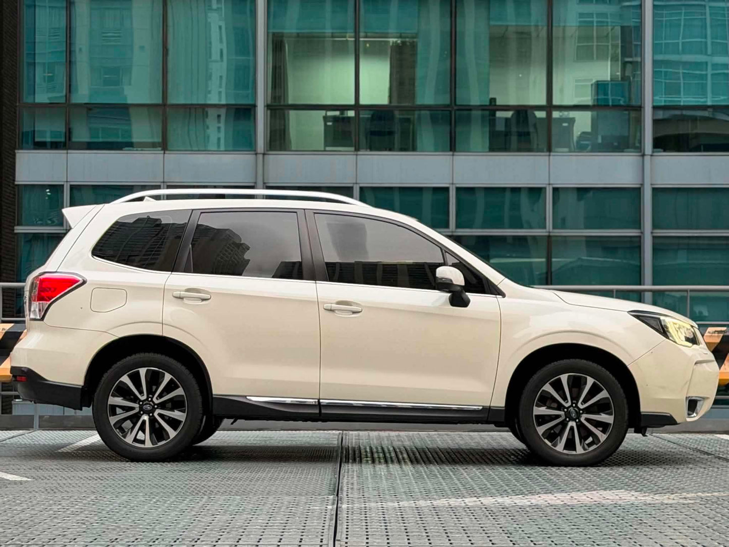2017 Subaru Forester 2.0 XT Turbo, Automatic, Gas