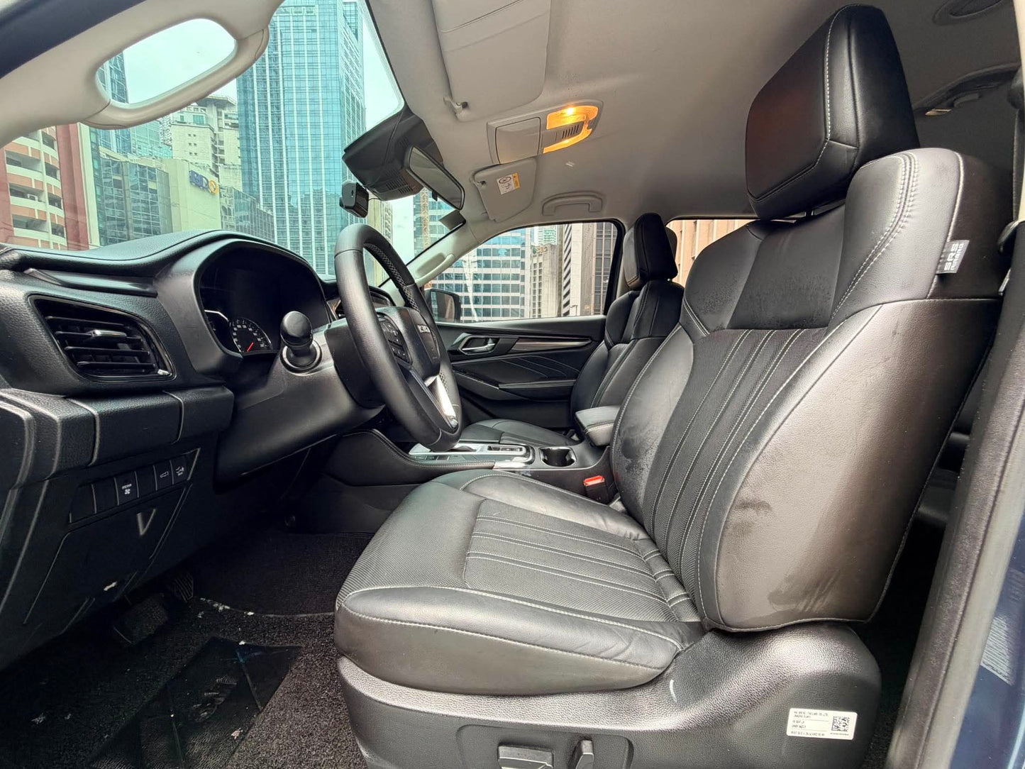 2023 Isuzu MU-X 3.0 4x2 LS-E, Automatic, Diesel