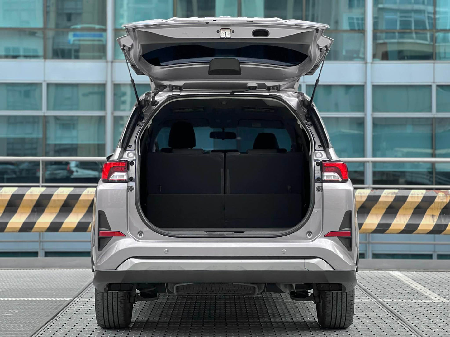 2023 Toyota Veloz 1.5 G, Automatic, Gas