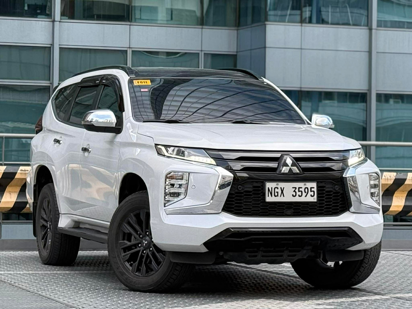 2022 Mitsubishi Montero Black Edition 4x2 2.5, Automatic, Diesel