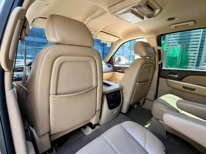 2012 Chevrolet Suburban 4x4  V8 Z71 5.3, Automatic, Gas