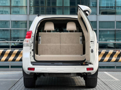 2011 Toyota Land Cruiser Prado VX 4X4, Automatic, Gas