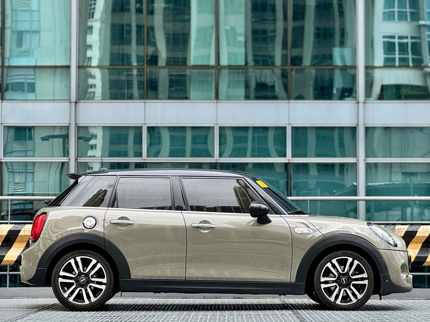 2019 Mini Cooper S 2.0, Automatic, Gas