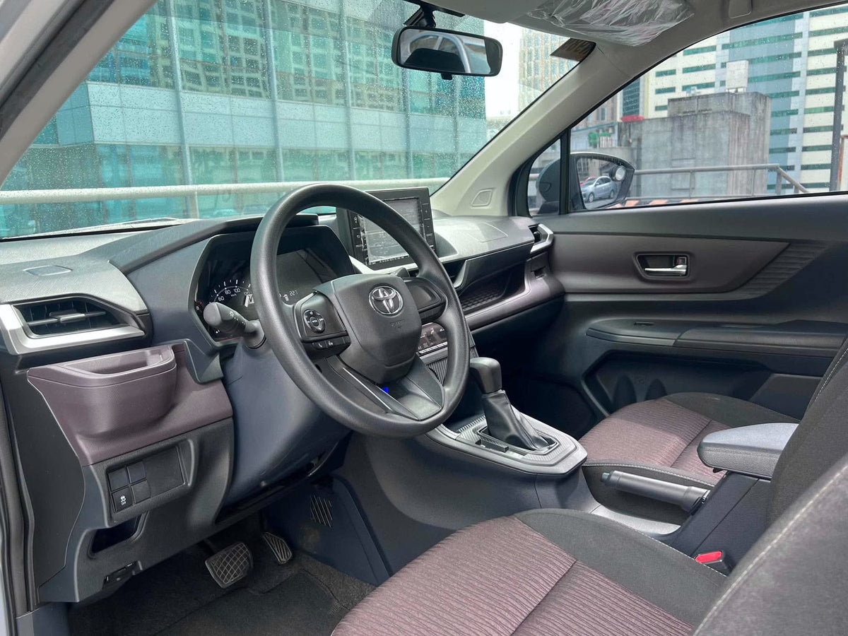 2022 Toyota Avanza 1.3 E, Automatic, Gas
