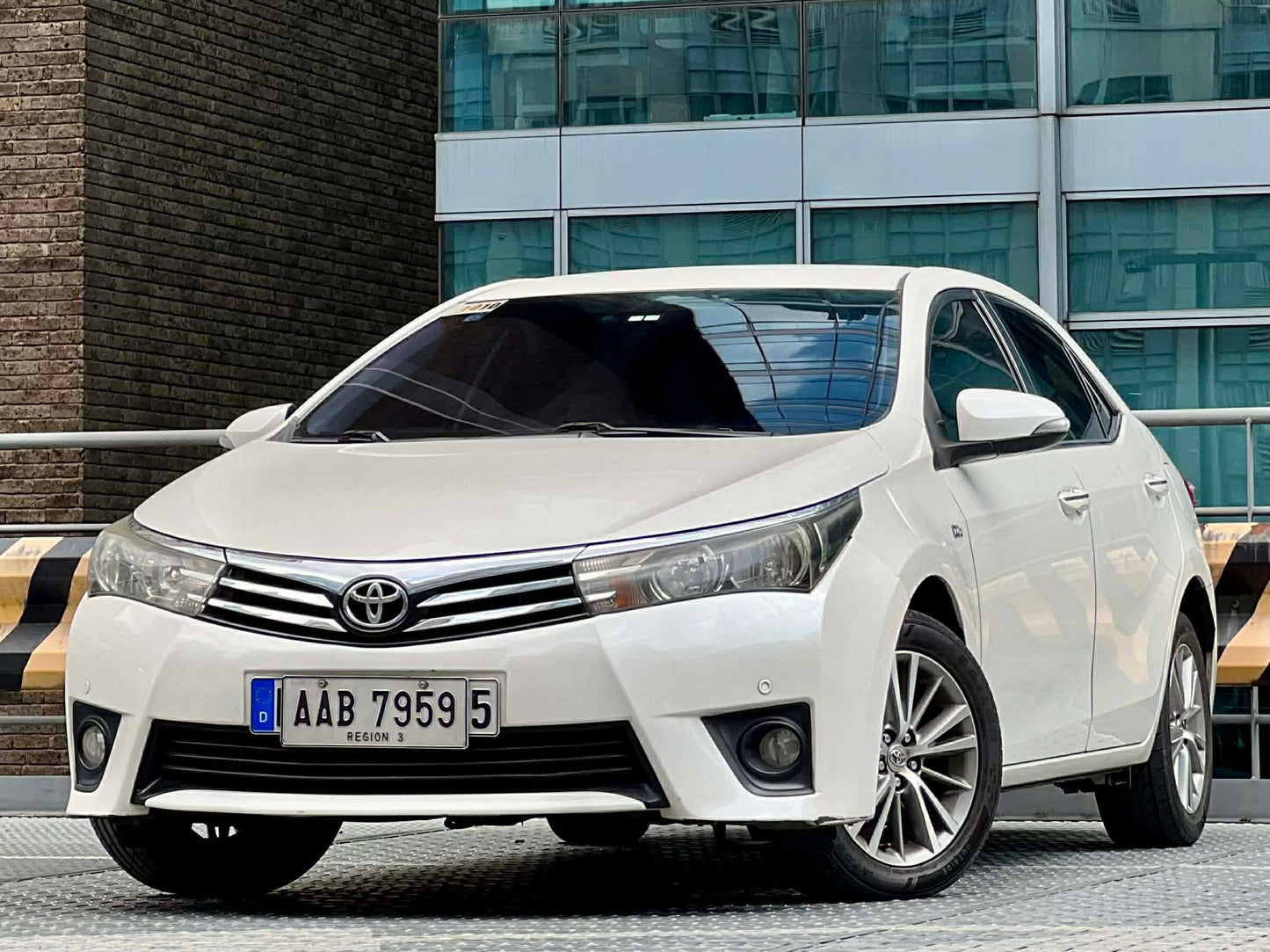 2014 Toyota Altis V 1.6,  Automatic, Gas