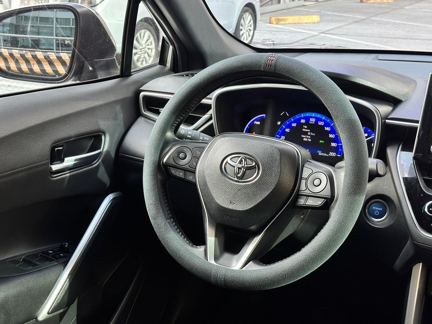 2021 Toyota Corolla Cross 1.8 V Hybrid,
Automatic, Gas