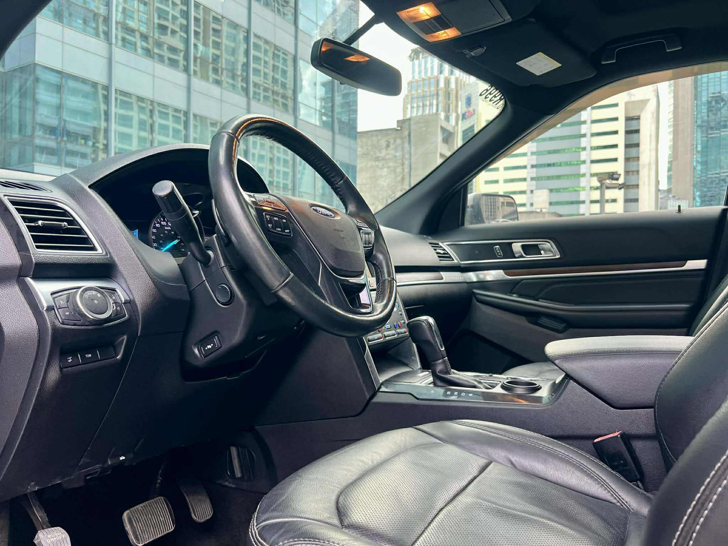 2017 Ford Explorer 2.3 Ecoboost Limited 4x2, Automatic, Gas