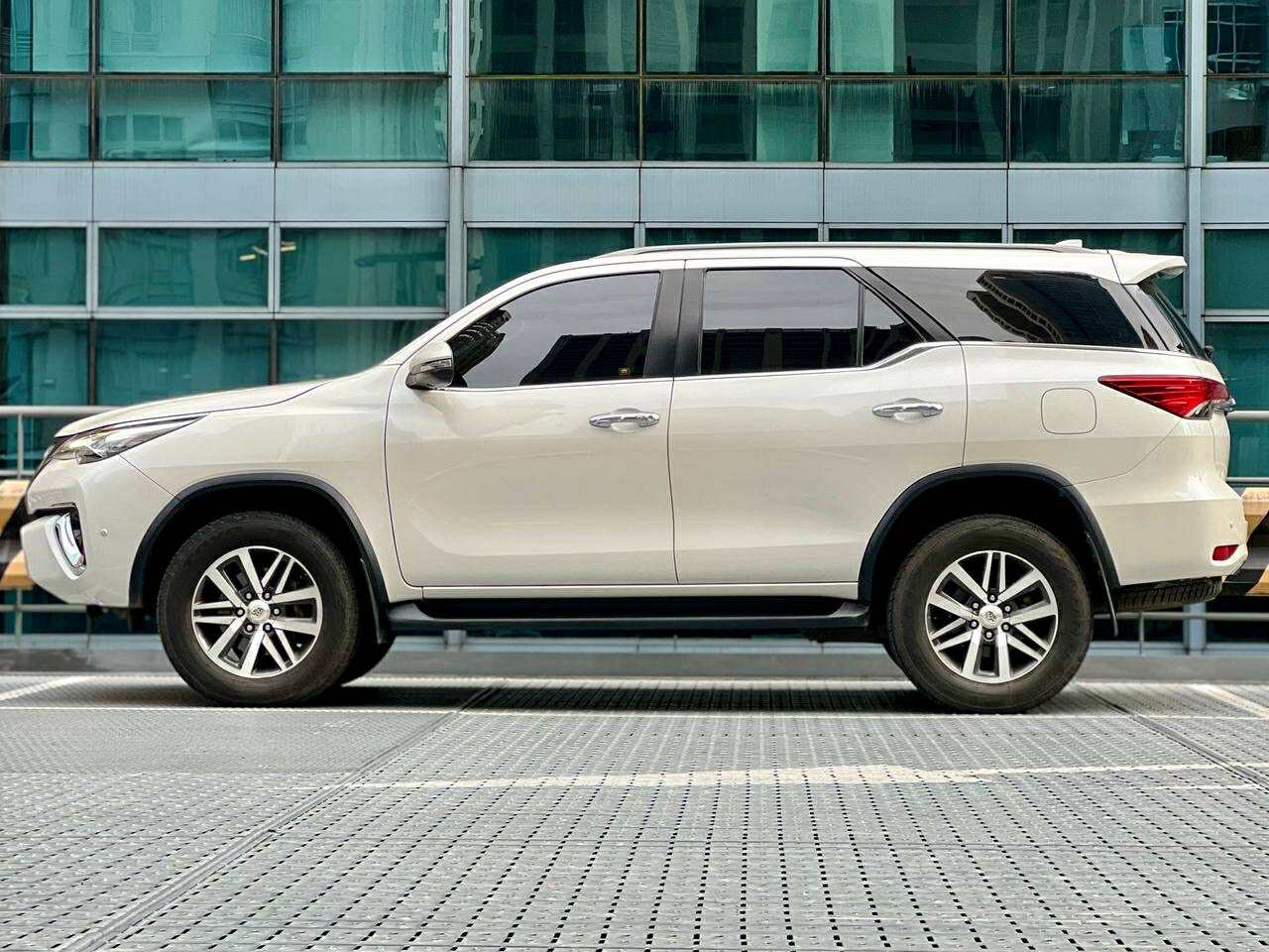 2018 Toyota Fortuner 4x4 2.8 V, Automatic, Diesel