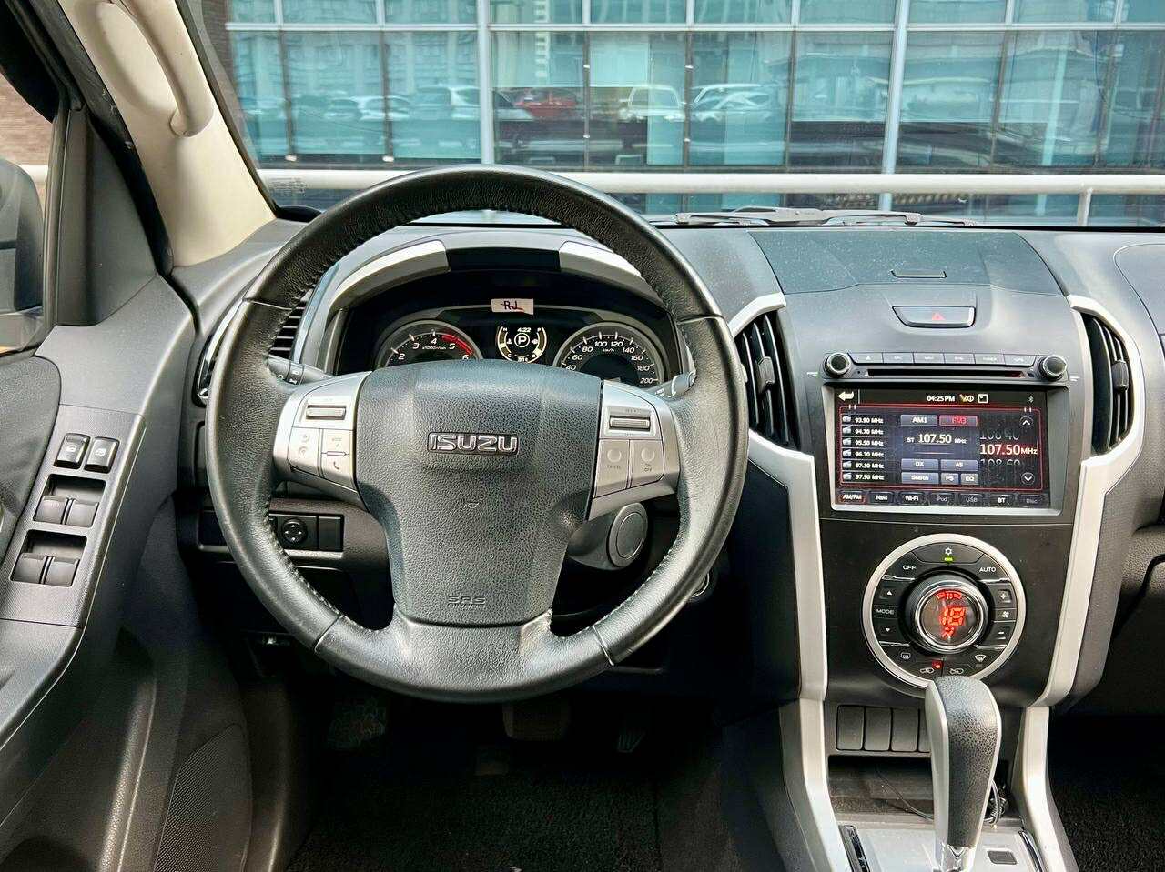 2017 Isuzu MUX LSA 3.0 4x2, Automatic, Diesel