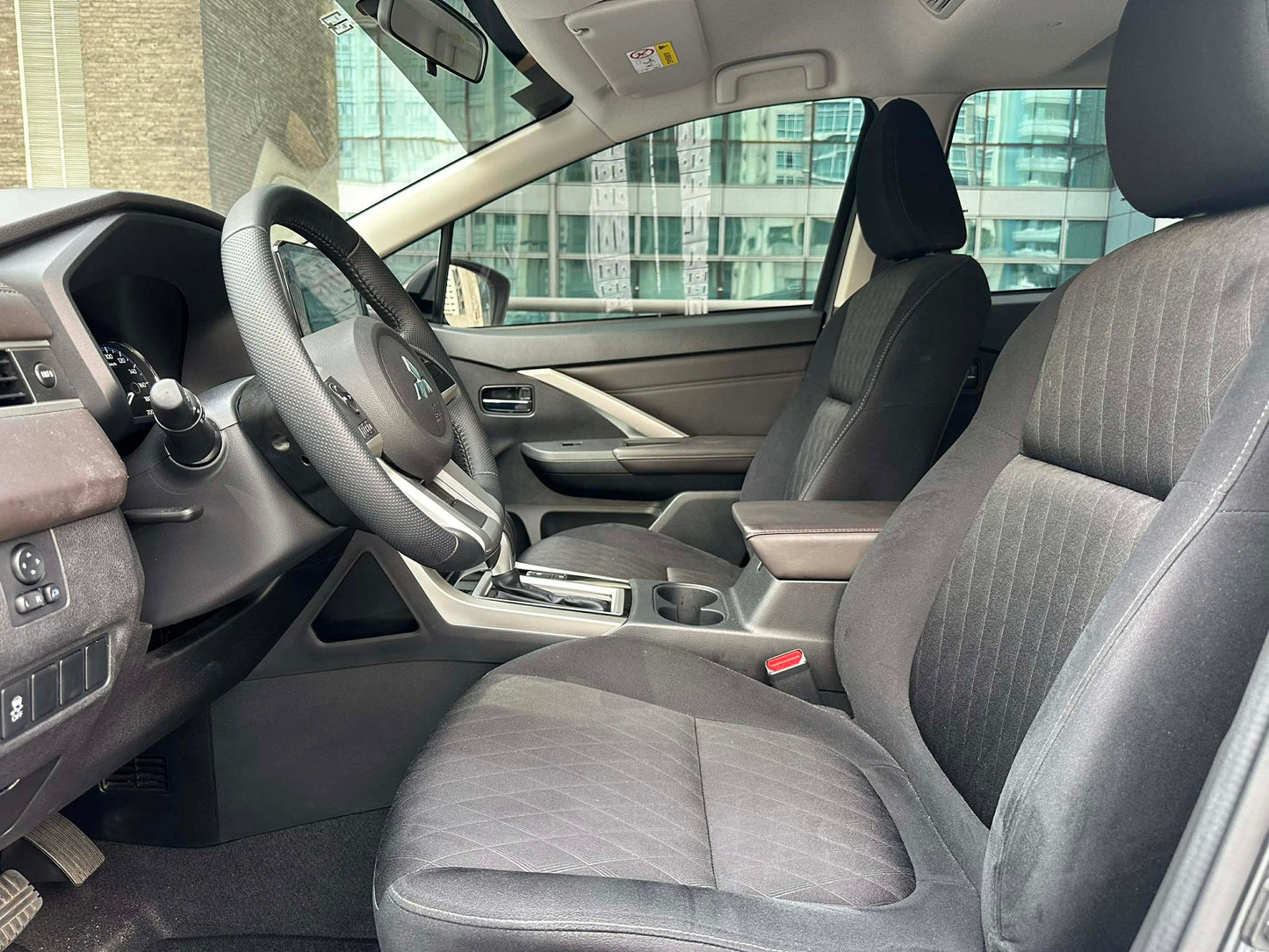 2025 Mitsubishi Xpander 1.5 GLS 2WD, Automatic, Gas