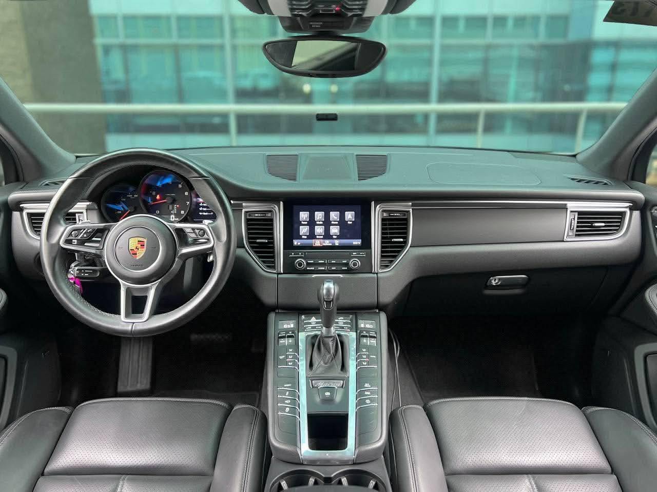 2019 Porsche Macan 2.0T Turbo, Automatic, Gas